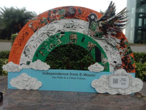Independence from E-Waste Installation